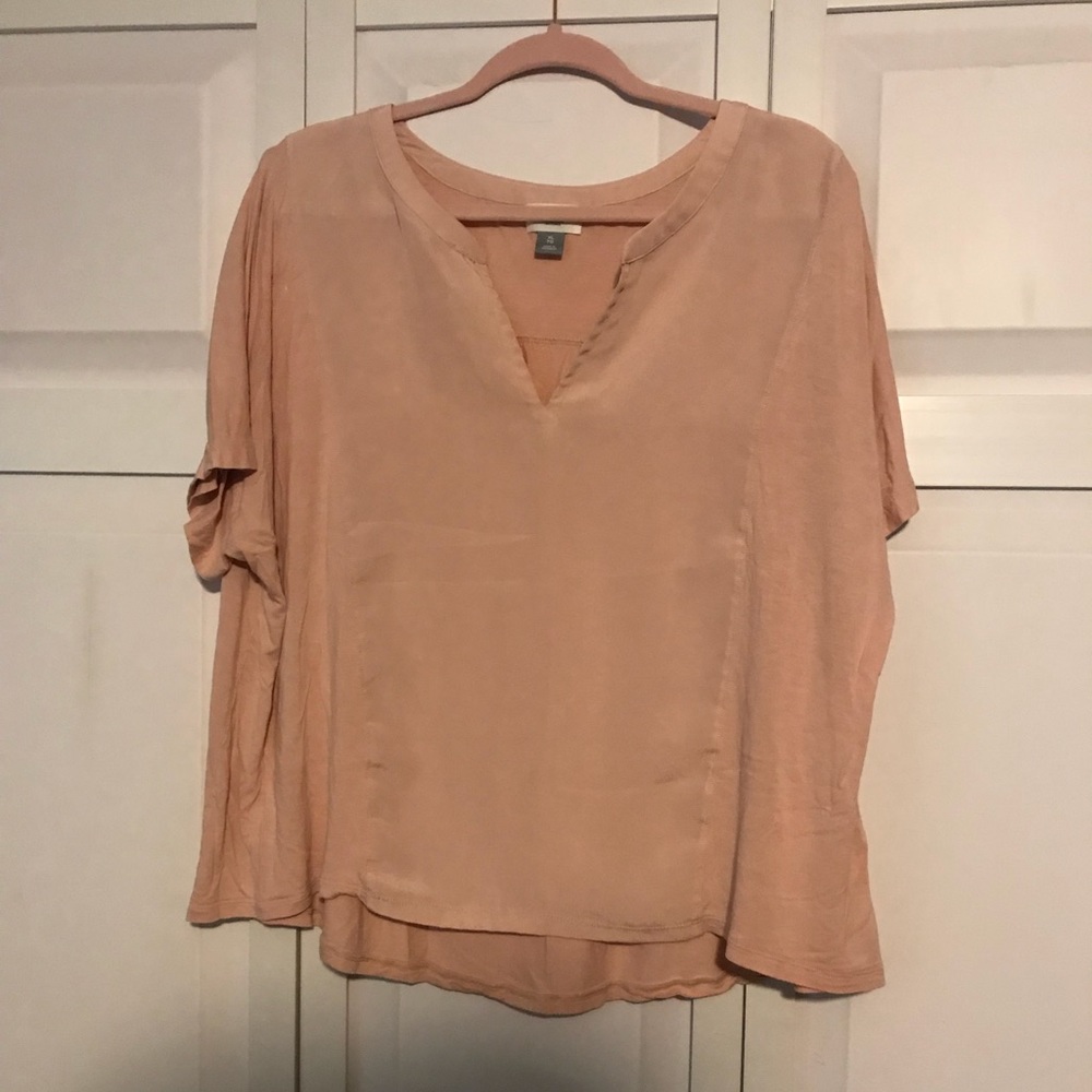Pink shirt